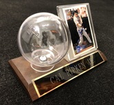 Sports Memorabilia & Collectibles Sports Memorabilia & Collectibles CAL RIPKEN JR. Signed Card with Ball Display (No Ball)